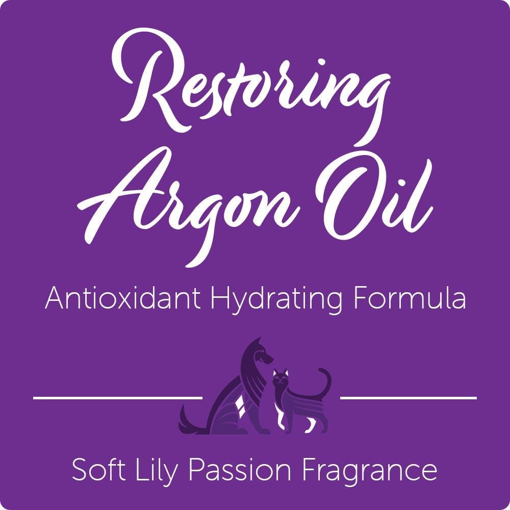 Nootie - Pet Shampoo for Sensitive Skin - Revitalizes Dry Skin & Coat - Natural Ingredients - Gentle Dog Shampoo - Cleans & Conditions